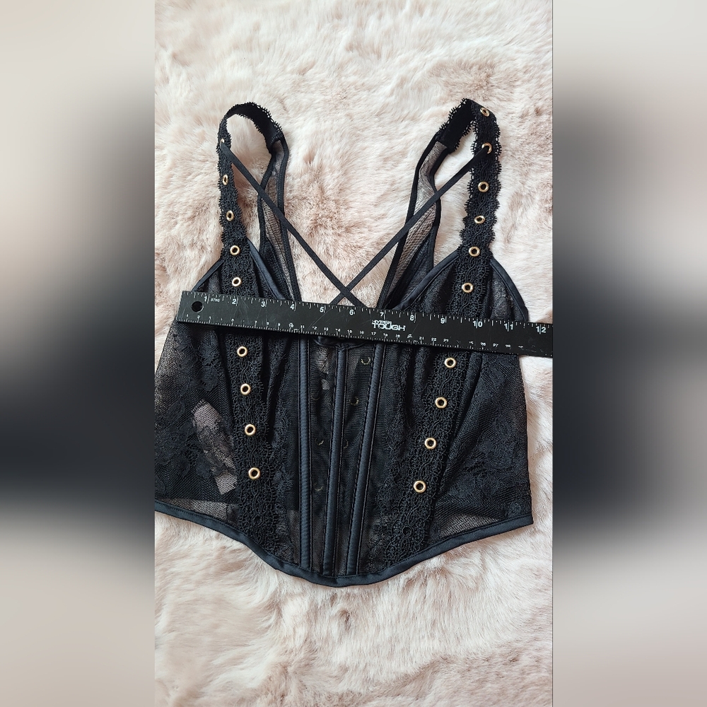 Victoria’s Secret Very Sexy Rose Lace & Grommet Strappy Corset Size S/DD NWT - Picture 5 of 10